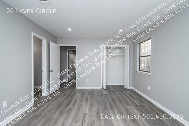 Building Photo - 20 Laver Cir