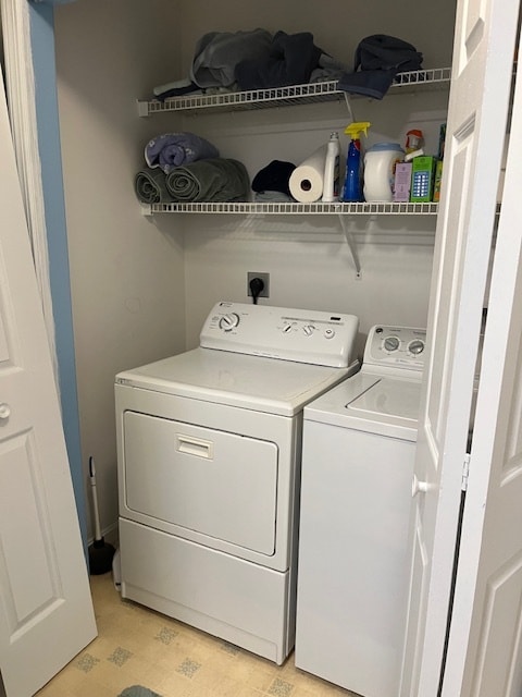 Laundry - 2401 Brand Farm Dr