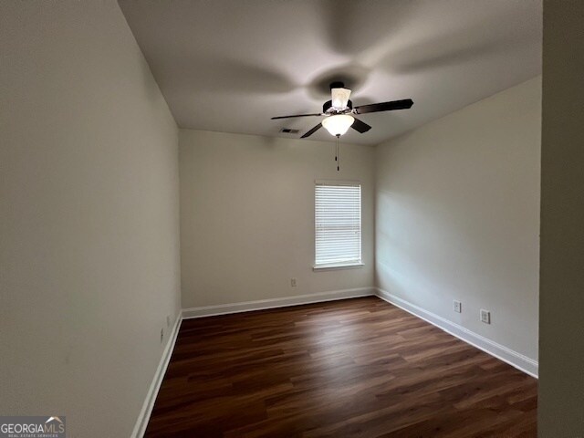 Building Photo - 5375 Rialto Way