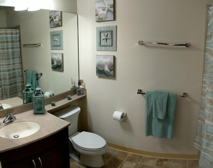 2nd Bathroom - 125 Hoowaiwai Loop Unit 1904