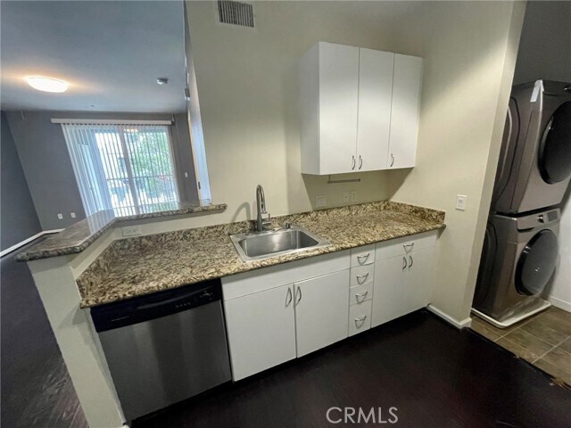 Building Photo - 1801 E Katella Ave