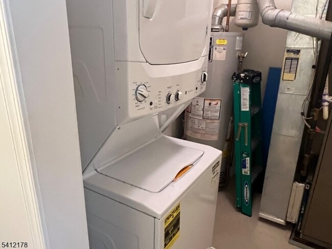 Building Photo - 263 Old Farm Dr