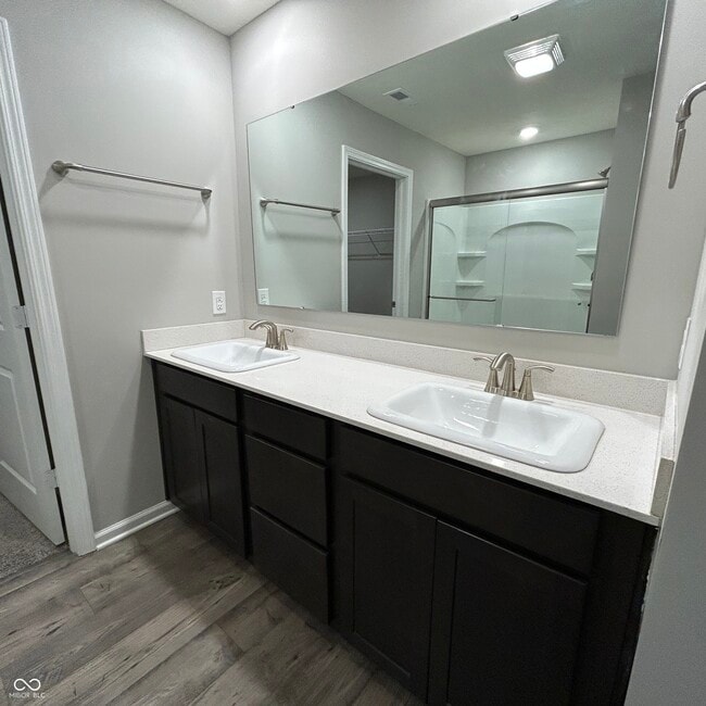 Building Photo - 1913 Downey Ln