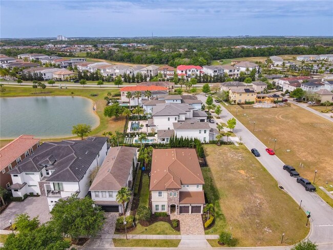Building Photo - 760 Golden Bear Dr