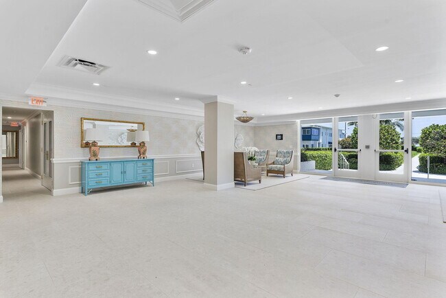Building Photo - 120 N Ocean Blvd