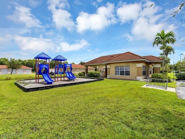 Building Photo - 4154 Castilla Circle
