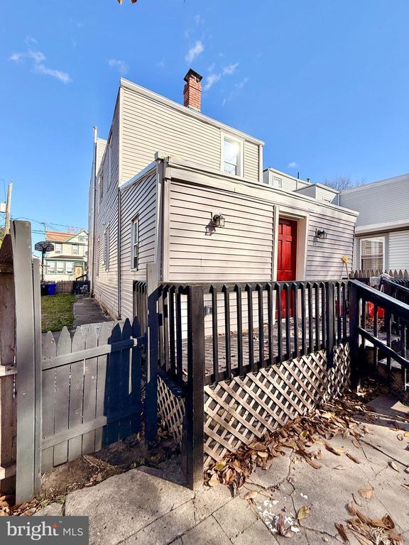 Building Photo - 840 Cumberland St