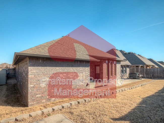 Building Photo - 17413 Melville Ln