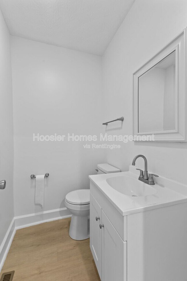 Building Photo - 2918 Ruckle St