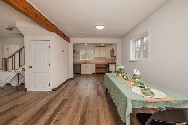 Building Photo - Cozy cabin in the woods on 2.22 Acres!  Se...