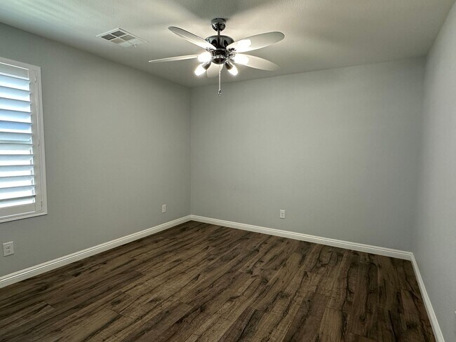 Building Photo - Beautiful Home in the Paseos of Summerlin!