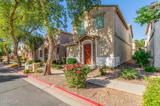 Building Photo - 10134 E Isabella Ave