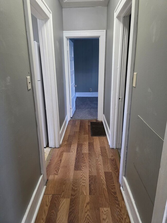 Building Photo - 2-Bedroom, 1-Bathroom Home with Basement – $1,295/Month