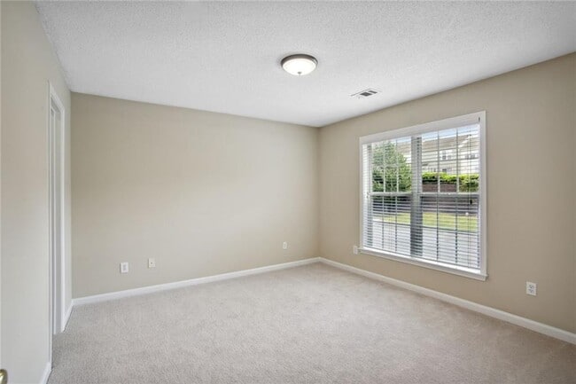 Building Photo - 3611 Elkhorn Ct NW