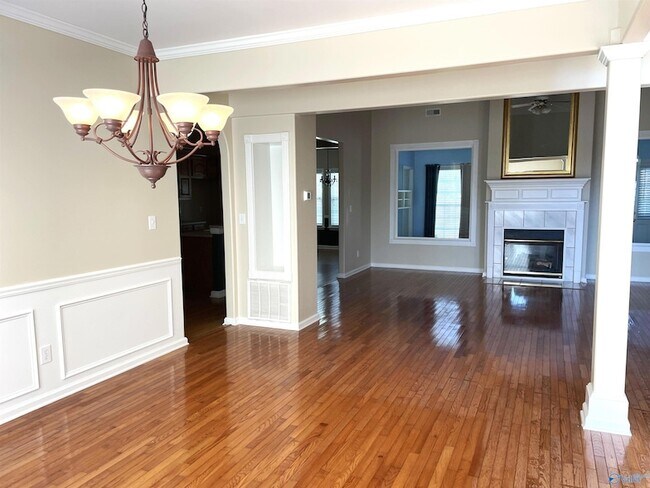 Building Photo - 106 Matilda Dr