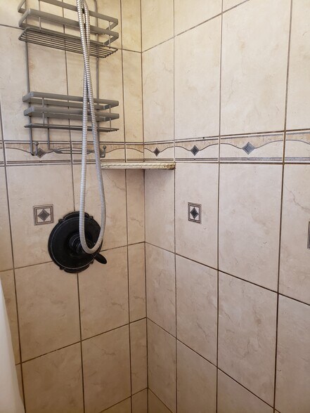 Moroccan Room $1475 - 2374 Mission Inn Ave