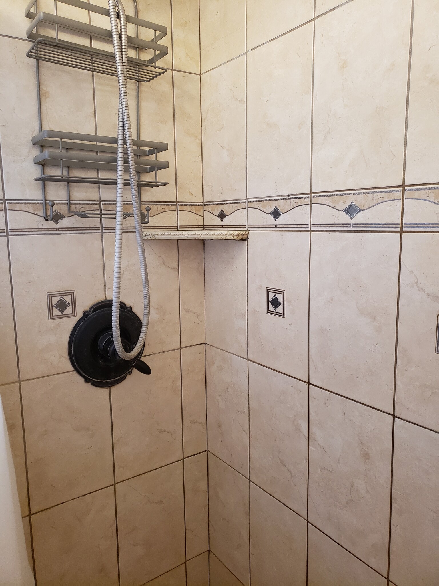 Moroccan Room $1475 - 2374 Mission Inn Ave