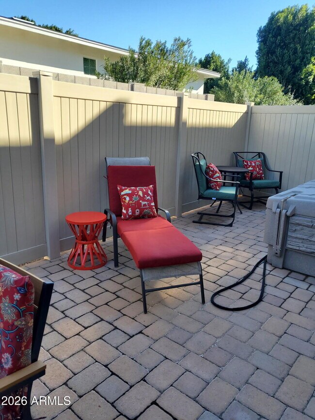 Building Photo - 3737 E Turney Ave