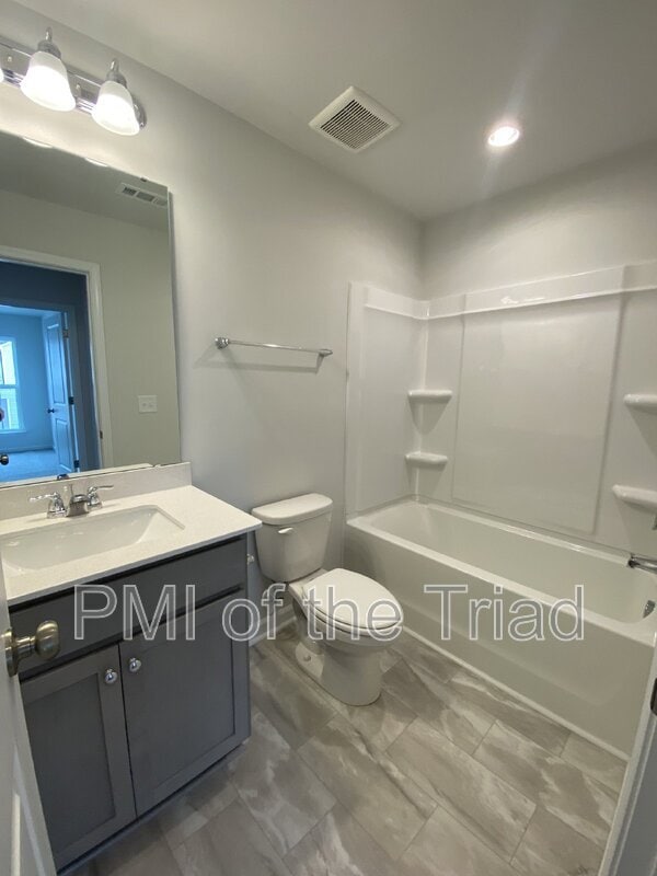 Building Photo - 4002 Beckton Trl