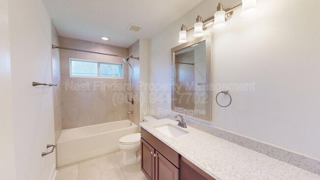 Building Photo - 283 Holland Dr