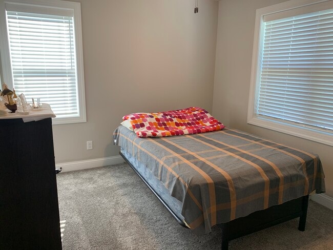 Building Photo - 2783 Endive Dr