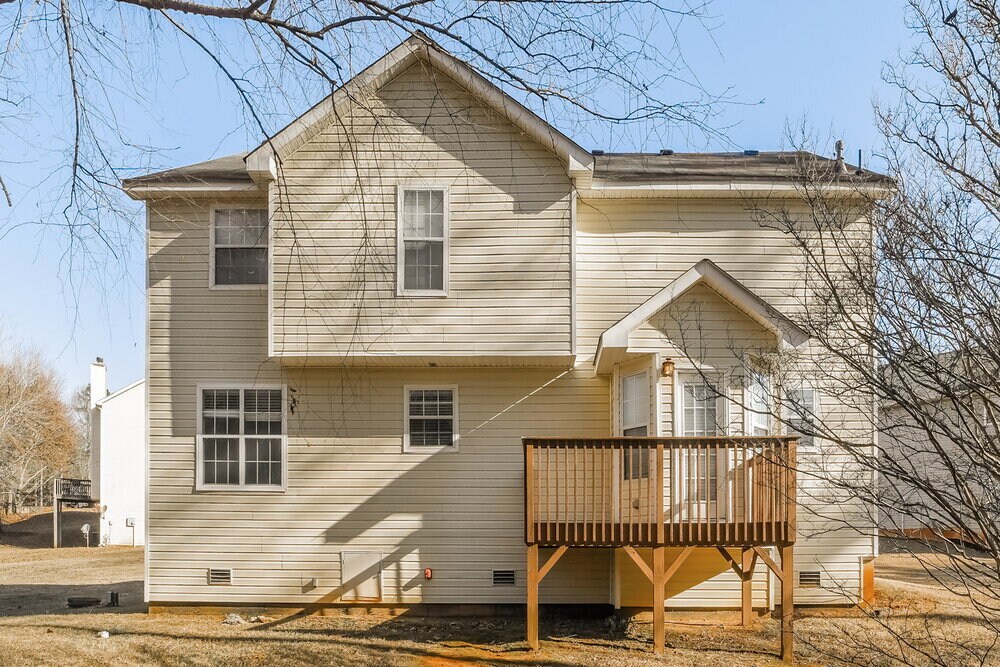 Building Photo - 5442 Beaver Lake Dr SW