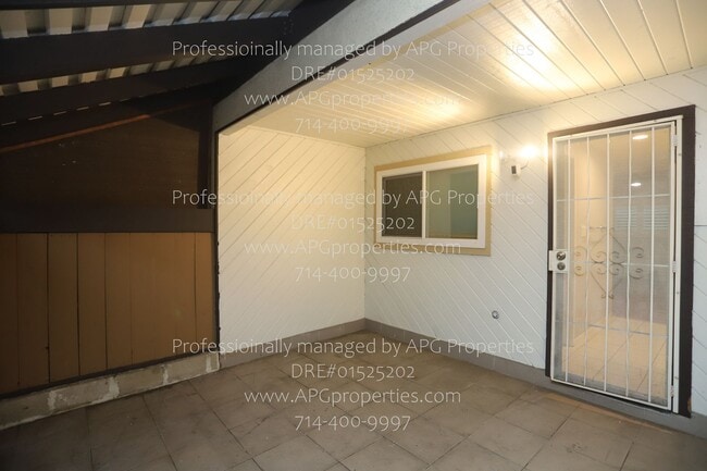 Building Photo - 9321 Chapman Ave