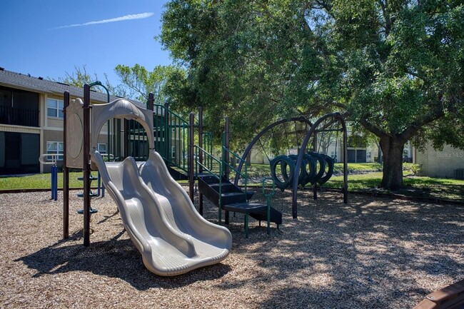 Building Photo - 9809 Turf Way
