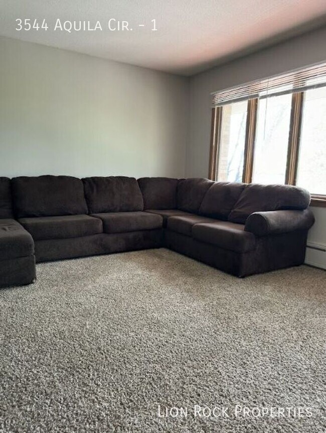 Building Photo - 3544 Aquila Cir