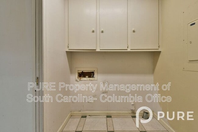 Building Photo - 5 Wotan Ln