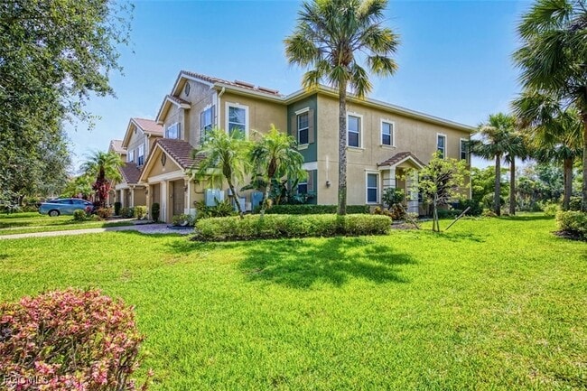 Building Photo - 3230 Cottonwood Bend
