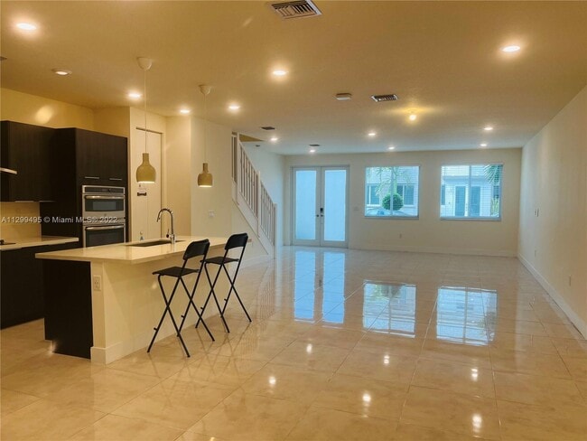 Building Photo - 6667 NW 102nd Path