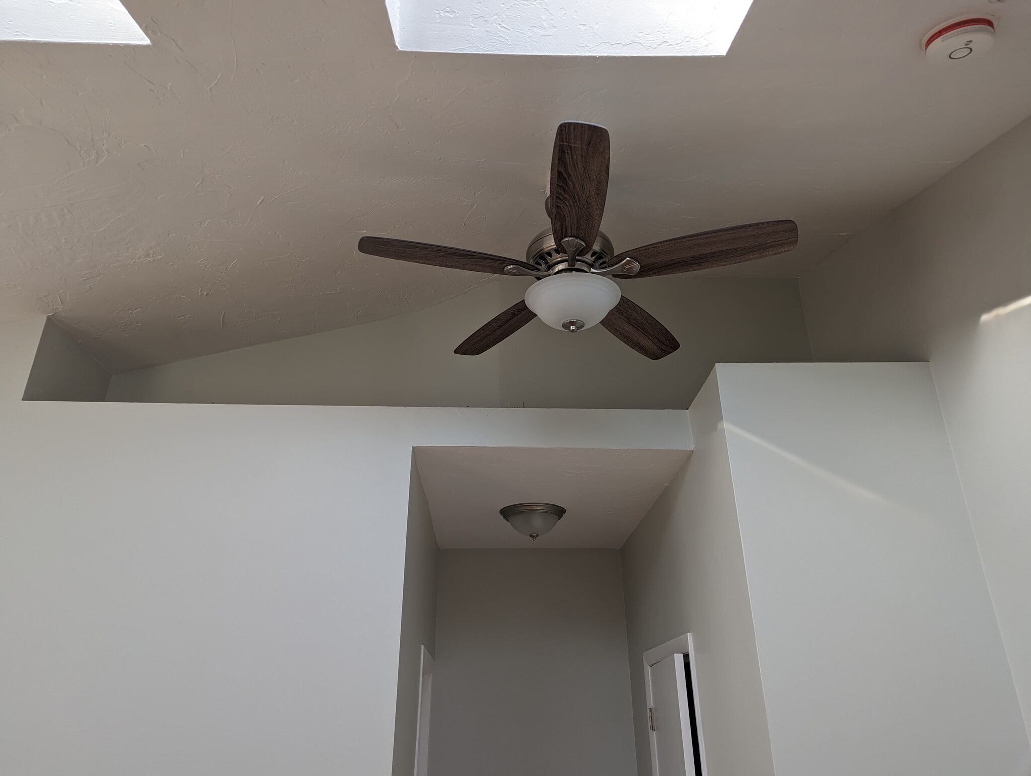 Building Photo - 60 Sacramento St