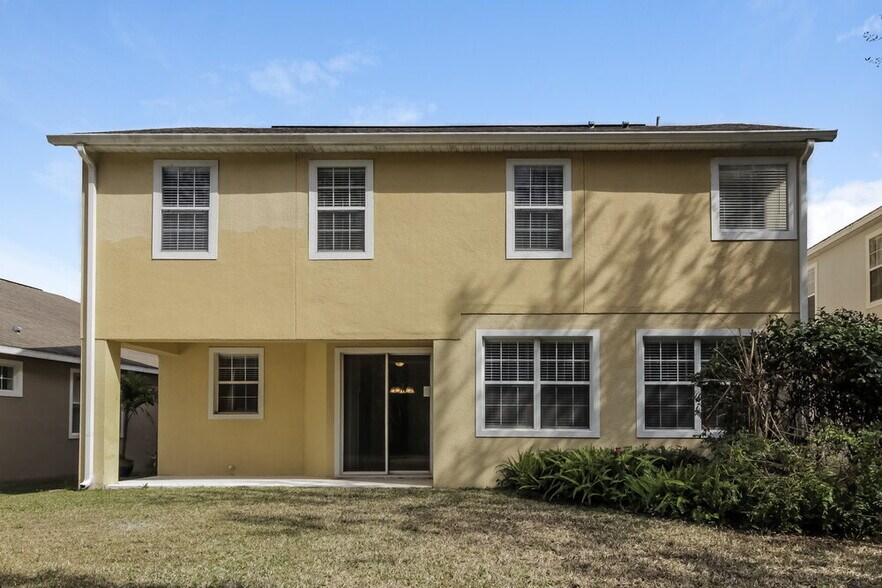 Building Photo - 9540 Piccadilly Sky Way