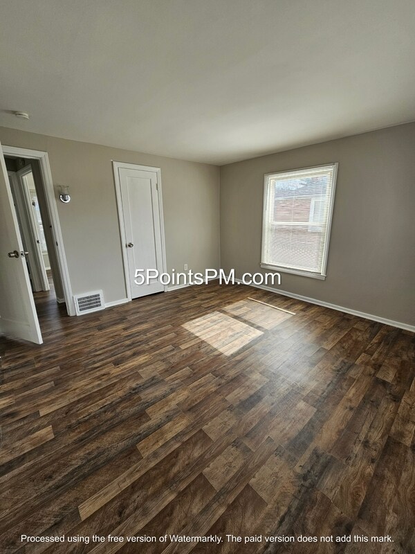 Building Photo - 25170 Treadwell Ave