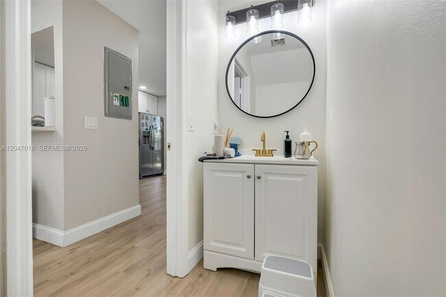Building Photo - 6819 Sienna Club Pl