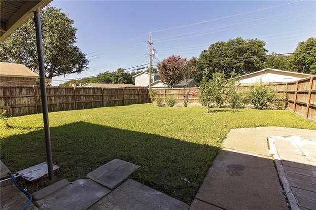 Building Photo - 3321 Pinion Dr
