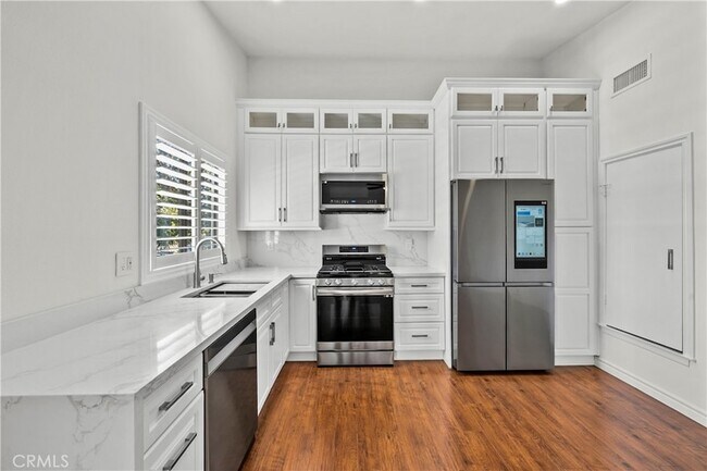 Building Photo - 1631 Charterwood Ct