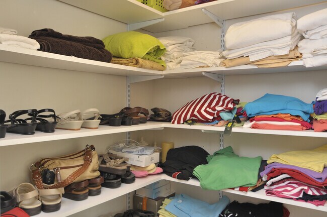 Building Photo - 6727 Evensong Ln