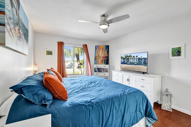 Building Photo - 1008 Green Pine Blvd