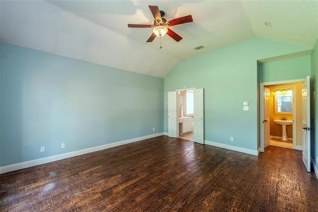 Building Photo - 8221 Grand Canyon Dr