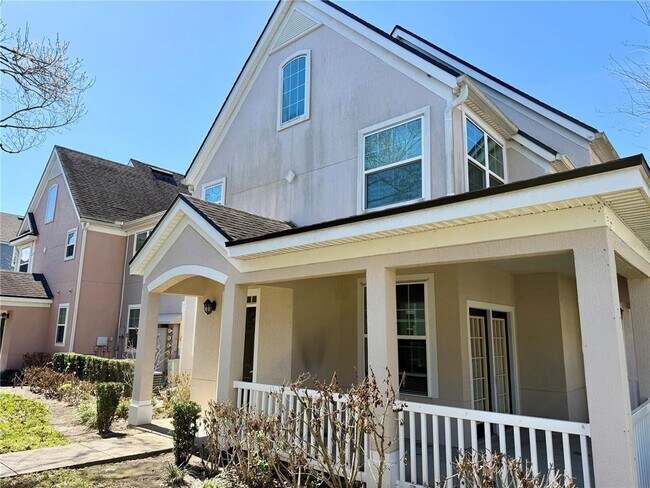 Building Photo - 3213 Greenwich Village Blvd