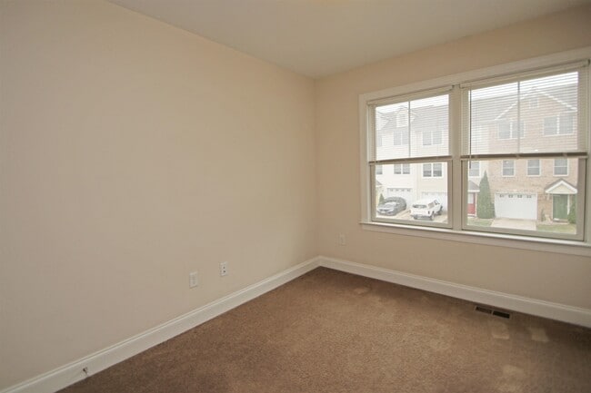 Building Photo - 2213 Lapis Ln