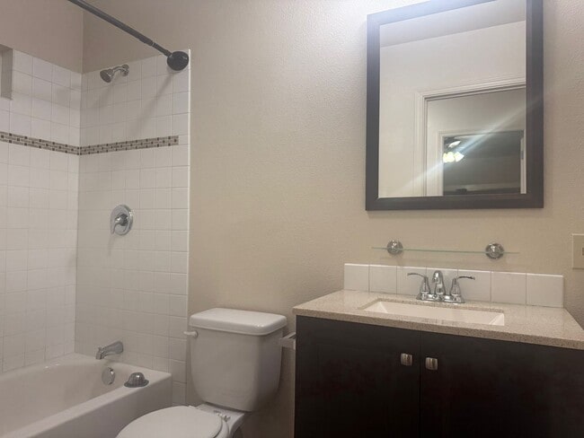 Building Photo - 4753 Herron Rd