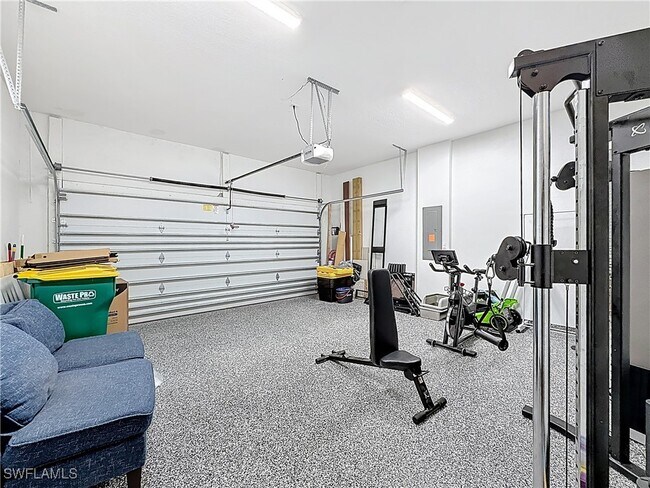 Building Photo - 5277 Lamone Ln