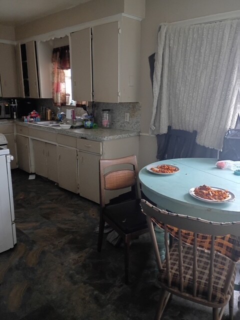 Building Photo - 4315 Wisner St