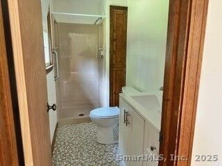 Building Photo - 24 Candlewood Ln