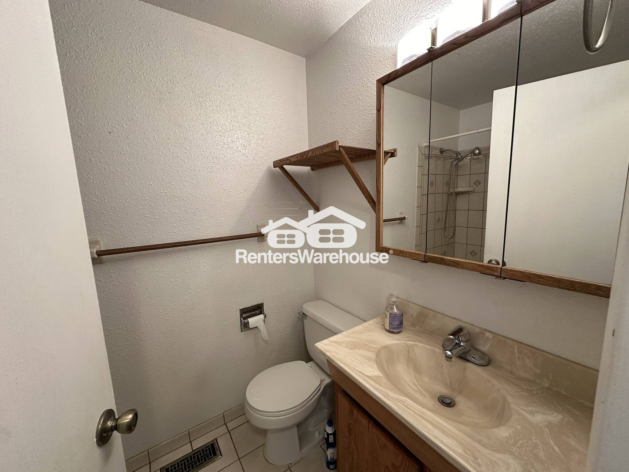 Building Photo - 955 Anacortes Ct NE