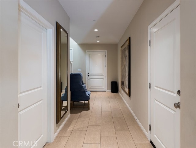 Building Photo - 91 Bianco