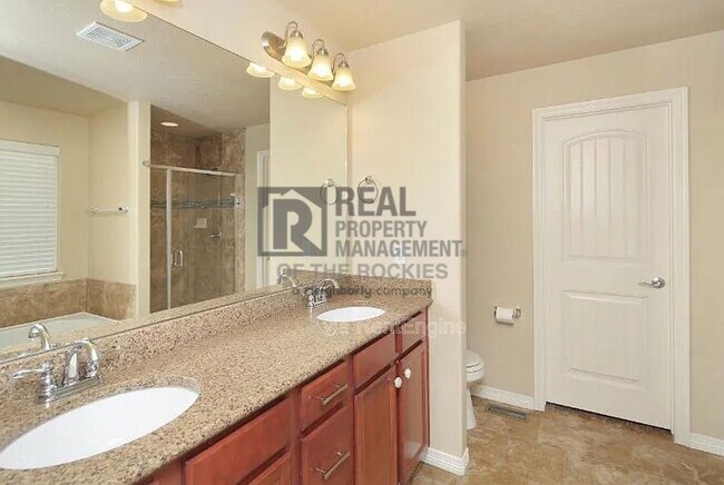 Building Photo - 617 Canyonlands St